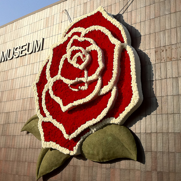 Live from Pasadena Norton Simon and the Rose Parade » Norton Simon Museum