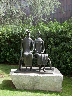 Henry Moore's King and Queen